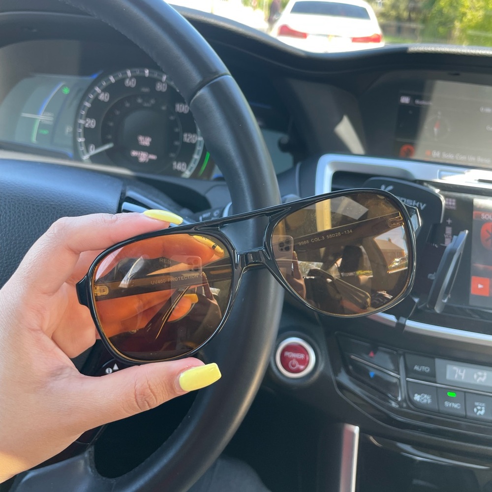 Sunglasses 🕶